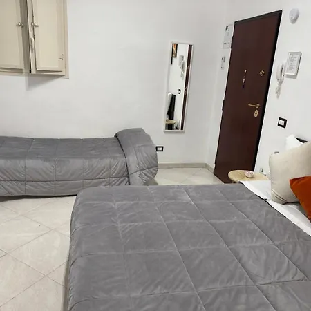 Dimore Tresca 3* باري