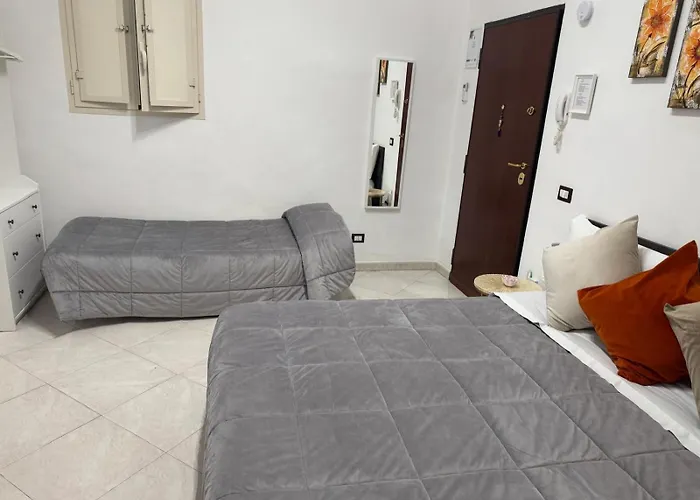 Dimore Tresca 3* باري